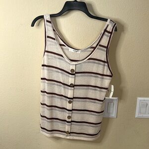 Women’s light weight tank top.